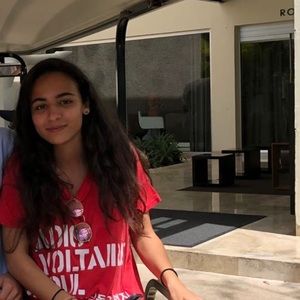 Meet your Posher, Ines